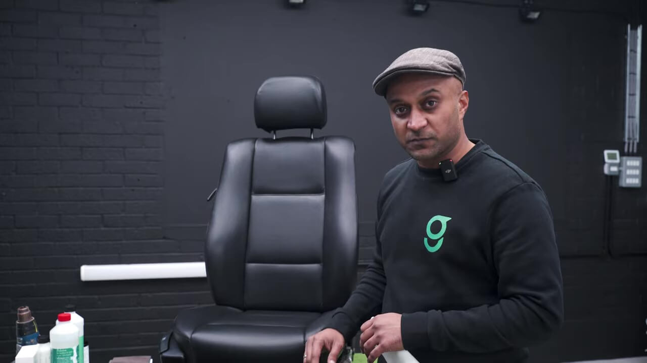 Videó betöltése: A videó youtube-on itt elérhető: https://www.youtube.com/watch?v=QKsHAmiUg7U&amp;ab_channel=Geist.Leathercare